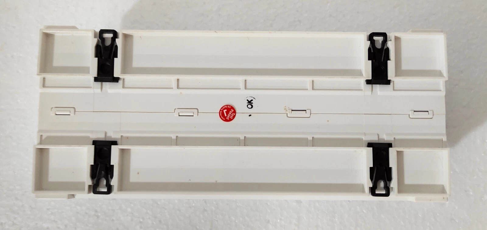 admin/uploads/uploads/clipsal l5vf voltage relay power supply in new_6.webp